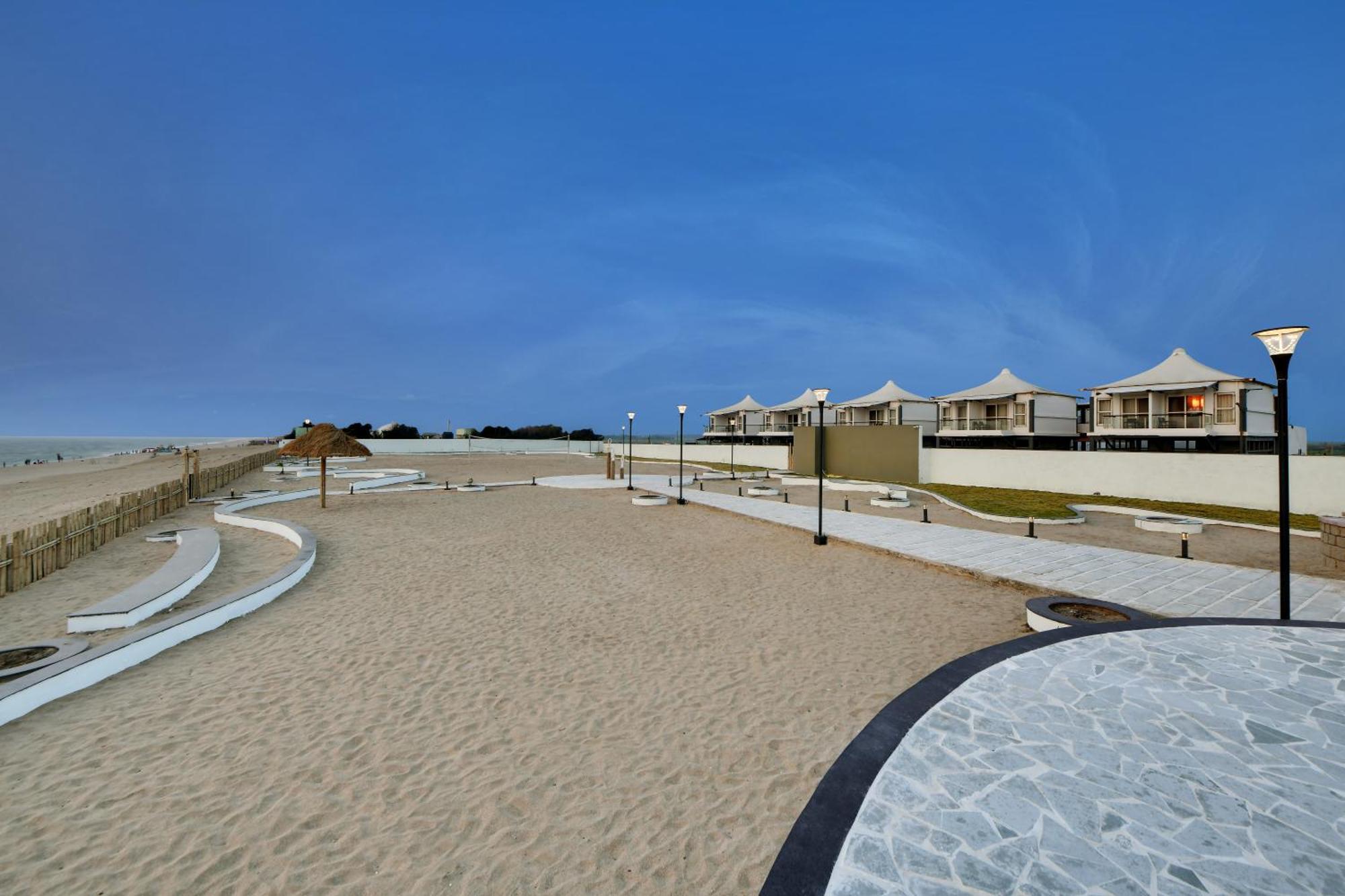 The Fern Leo Beach Resort , Madhavpur Porbandar Extérieur photo